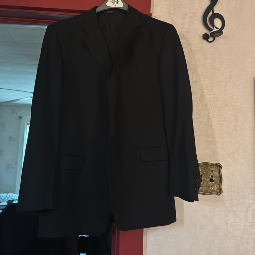 Two piece suit 44L